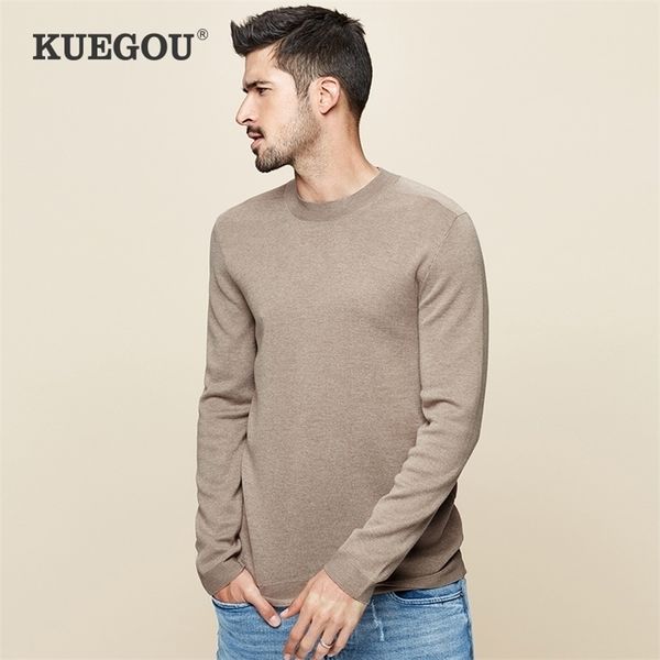 

kuegou autumn winter men sweater pure color round collar pullovers fashionable joker keep warm plus size dz-11867 201105, White;black