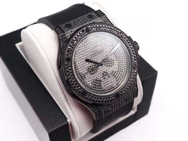 

wwf launched a new men's watch made of titanium to create a convex dial with sapphire scratch-proof glass mirror 1112 movement multi-fu, Slivery;brown