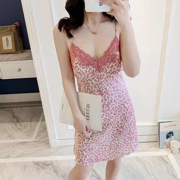 

leopard print lace splicing elegant lady nightdress fashion ice ribbon chest slim korean home dress camison mujer1, Black;red