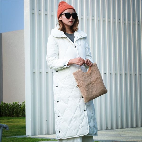 

2020 new down jacket women's mid-length fashion slim light diamond lattice over the knee coat without hood single breasted, Black