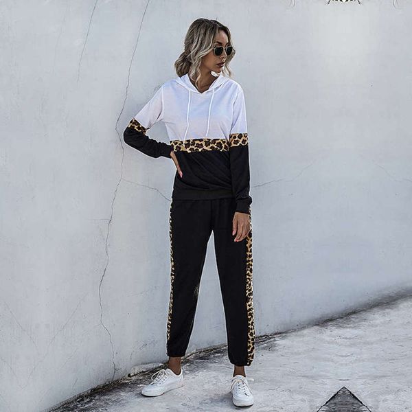 

suit new leopard print leisure sports for women in autumn 2020, Gray