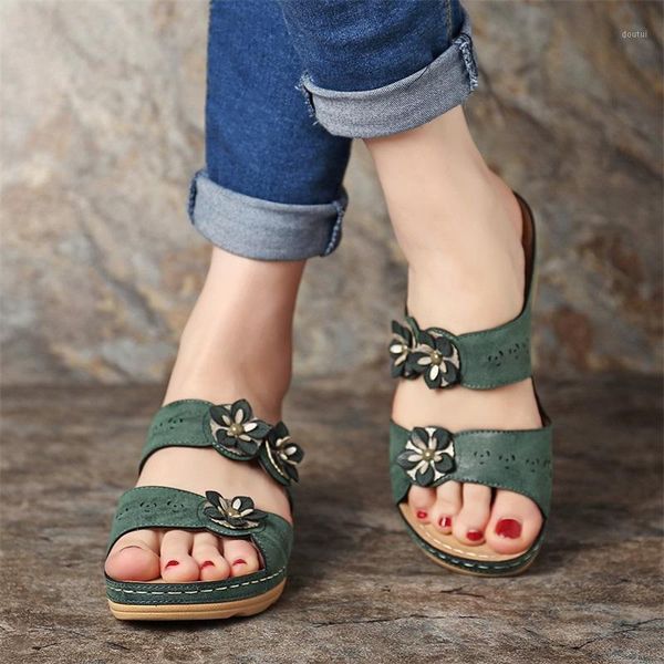 

sandals breathable flower slippers 2021 summer casual wedges beach drop 35-43 size comfortable female flat sandals1, Black