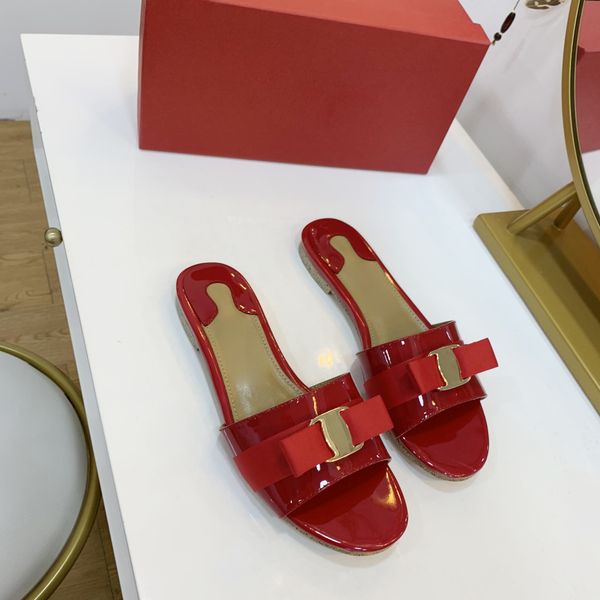 

slippers women's summer 2020 fashion new leather slippers flat-soled women's slippers large size 41, Black