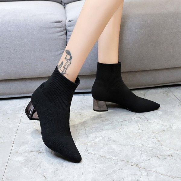 

new medium heel pointed knitted elastic short boots women's 2021 boots women's shoes short sleeve knitting fashion, Black