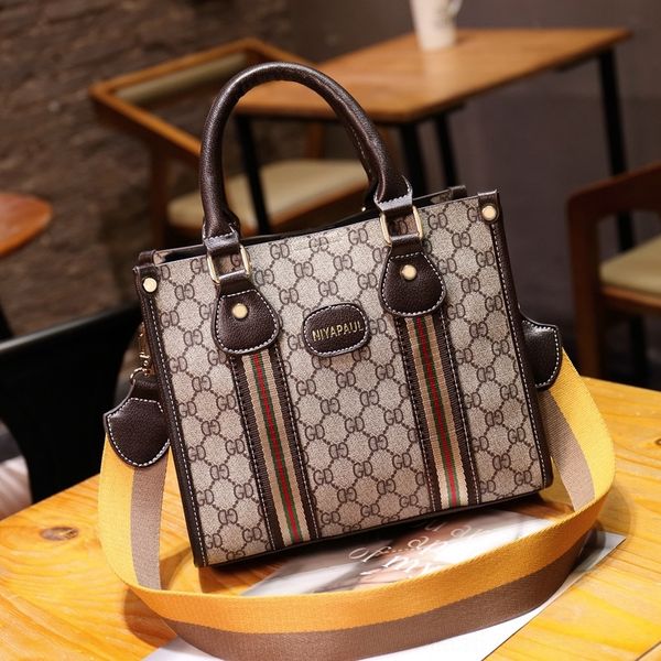 

ksddi high 2019 new korean fashion versatile women's sense high women's tote shoulder hand bag hand capacity bag lybma