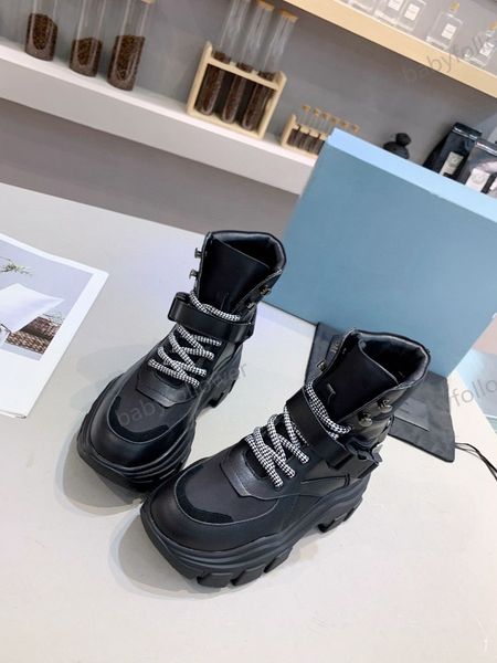 

strap brushed rois leather and nylon boots ankle combat boots, detachable nylon bag, 55mm rubber tread sole, Black;red