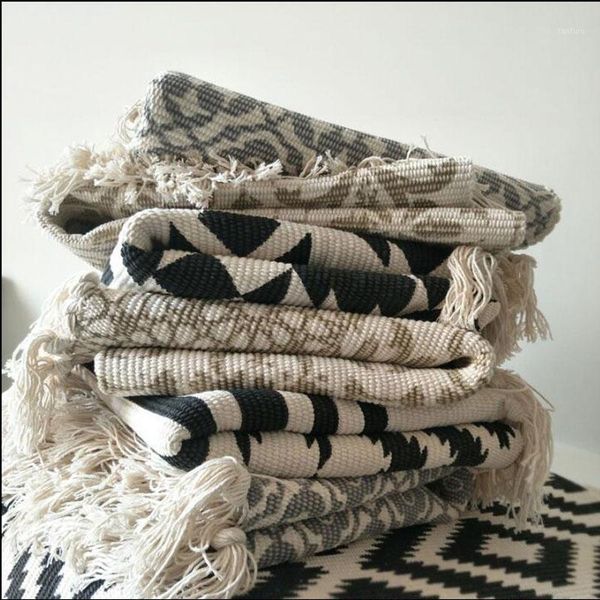 

persian moroccan decorative black and white grey geometric line of the carpet in the carpet in door mat.hang decorative draw1