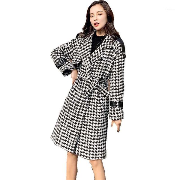 

autumn winter new woolen coat female double breasted hooundstooty coats raglan sleeves cashmere outerwear warm slim trench coats1, Black