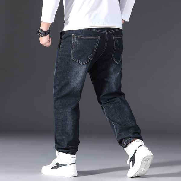 

loose comfortable large new straight stretch jeans and fatter simple men's pants, Blue