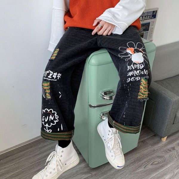 

2020 autumn new youth fashion men's loose personality graffiti printed jeans fashion casual straight-leg pants black/blue