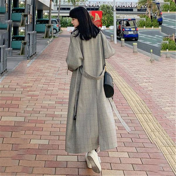 

vintage windbreaker women's college style 2020 spring autumn new british style plaid long trench coats for women overcoats m2221, Tan;black