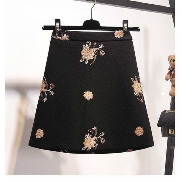 

new 2021 spring retro-embroidered a line short high bundle woolen skirt y361 0031 wra8, Black