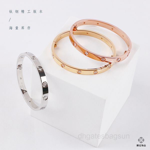 

kajia five generation ten diamond love bracelet titanium steel furnace vacuum plating 18 gold bracelet 8se1, Black