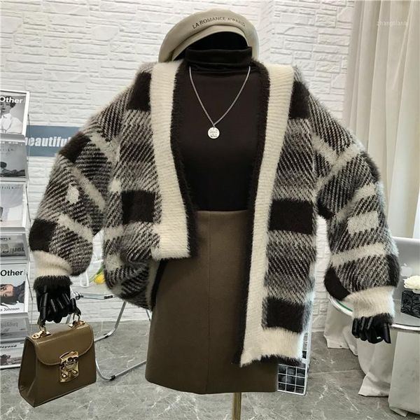 

new style loose temperament all-match retro sweater + coat + short skirt fashion three-piece suit 09231, Gray