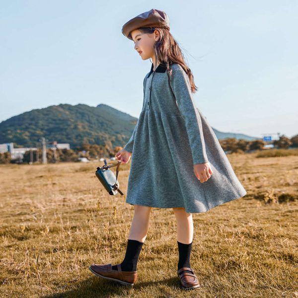 

girls' polo drs korean autumn winter children's knitting skirt, Red;yellow