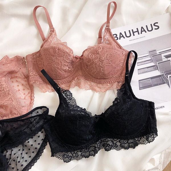 

bras sets lace side of the reception beautiful ladies bow underwear breathable thin cotton bra set women lingerie suit intimates, Red;black