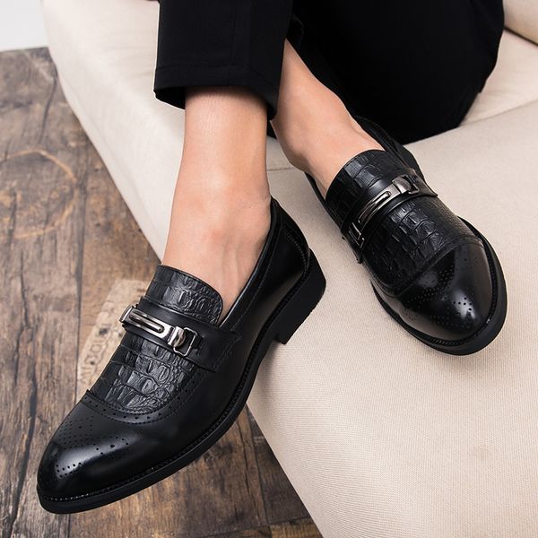

2020 new one pedal casual leather shoes spring and autumn mens fashion pointed-toe slip-on leather shoes mens shoes, Black