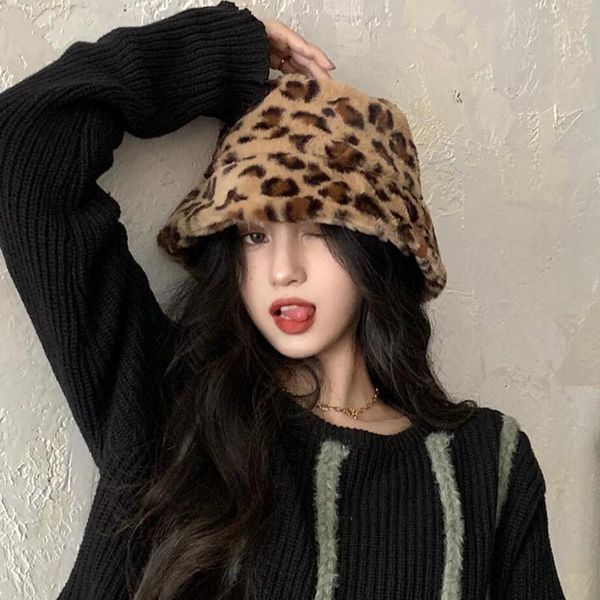 

2020 new leopard printed women bucket cap winter woolen fleece thick warm female lady bucket hat outdoor sun hats fisherman caps, Blue;gray