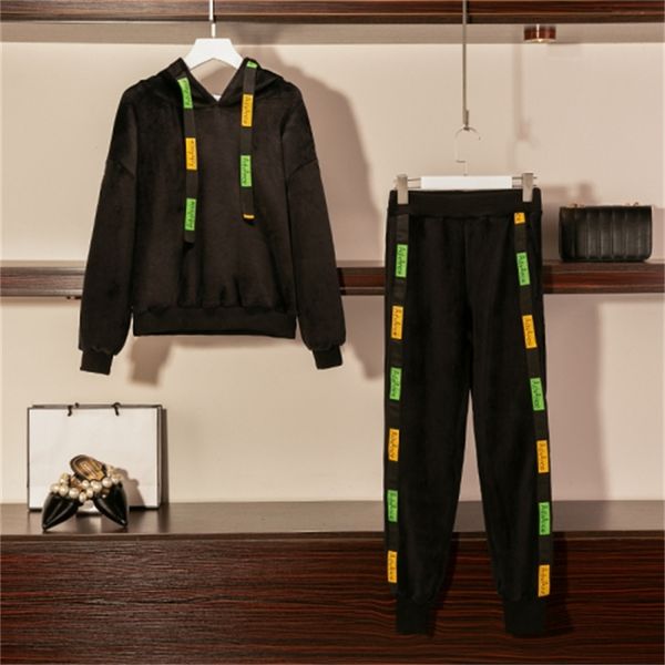 

woman more size suits golden velvet women's letter sets of clothes with hood and pants i5t8, White