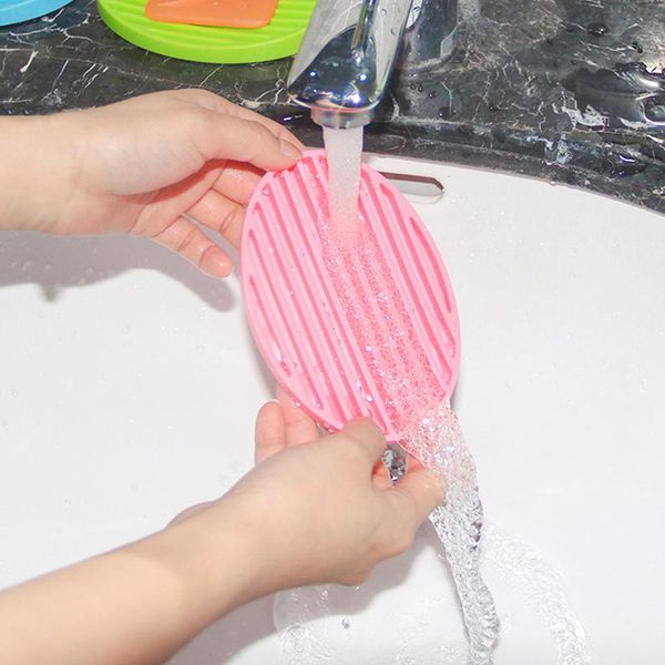 

colorful sile flexible soap dish plate tray drain ovaled portable soap dishes kitchen bathroom tools storage holder soapbox q bbyexg