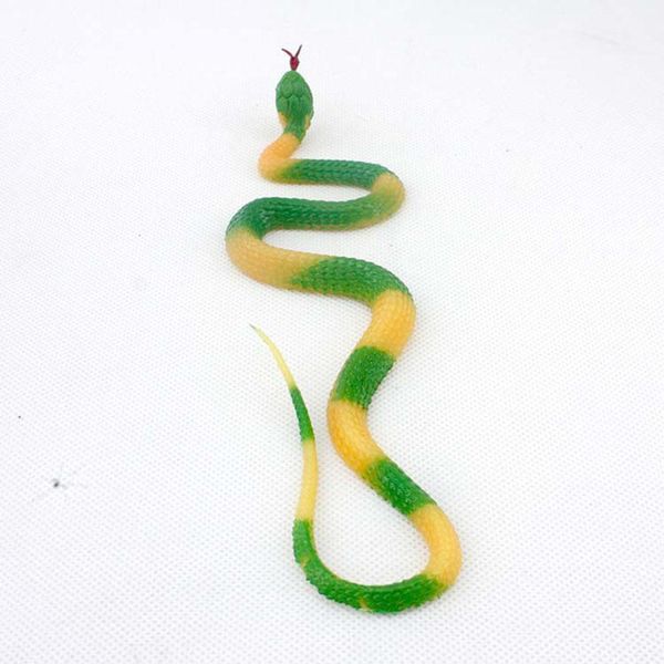 

3pcs/novelty halloween gift tricky funny spoof toys simulation soft scary fake snakes horror toy for party event