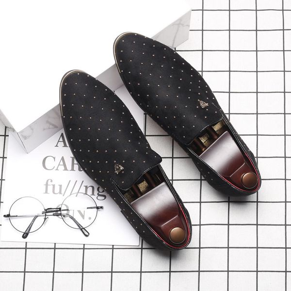 

muluhu spring new man shoes casual fashion rivet men business office wedding shoes men shoes loafers size 38-48 dropshipping 201019, Black