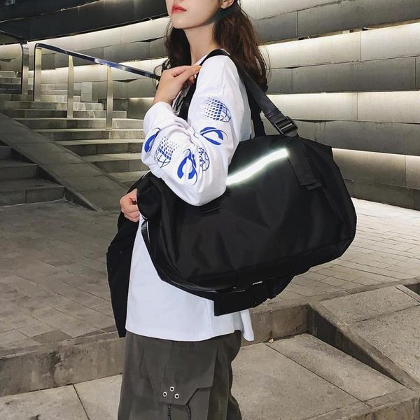 

casual handbag high-quality reflective stripe durable nylon large capacity outdoor travel shoulder messenger bag