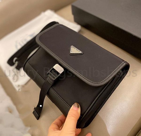 Kalite TOP CrossBody çanta Lüksler Tasarımcılar Moda Kanvas Çantalar kadın Çanta Bayan Flap Omuz çantaları Erkekler Cep telefonu çantası Cüzdan çanta