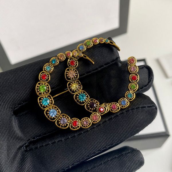 

women designer brooch colorful crystal letter pin brooches ladies lapel pins rhinestone corsage luxury brooch jewelry clothing accessary, Gray