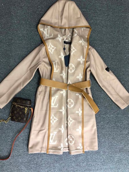 

2020 новых повелительниц высокого качества способа куртки 1011, Black