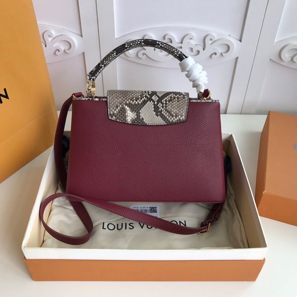 

95509fashion love heart v wave pattern satchel shoulder bag chain handbags crossbody purse lady leather classic style tote bag with gift bag