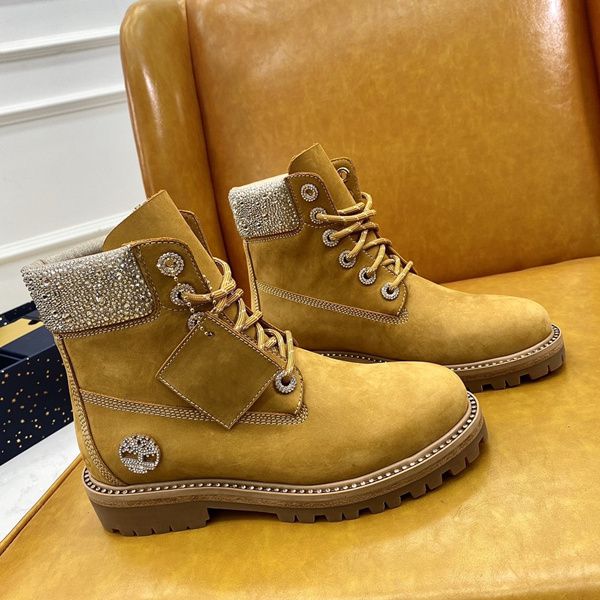 

(with box) christmas supplies popular 2020 winter new women and ankle boot ladies fashion martin boots, Black