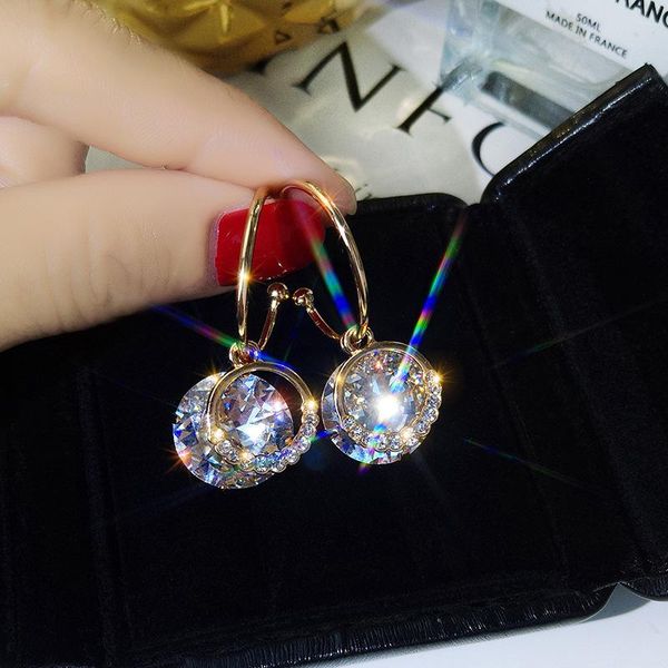 

needle flash crystal temperament goddess earrings 2021 new fashion korean fashion versatile earrings, Golden;silver