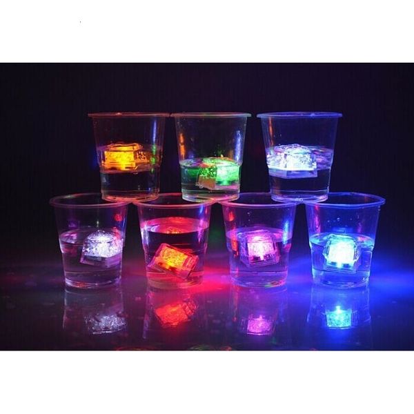 

cube put ice high water-actived light quality led into water drink flash automatically for party wedding bars christmas 111