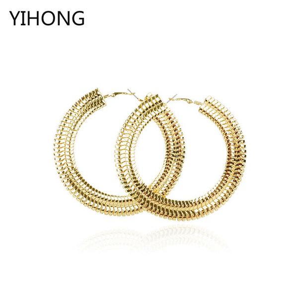 

hoop & huggie exaggerated personality fashion earrings, Golden;silver