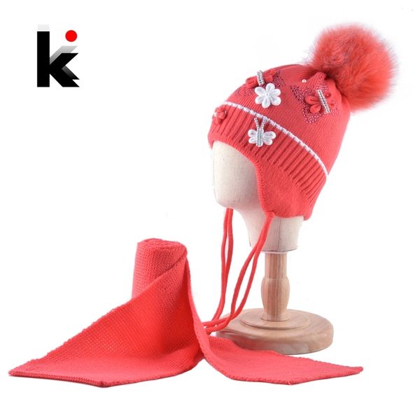 Chapéus quentes e lenço para meninas inverno encantado adorável crianças gorros com imitação de pompom pompom espessa tampas de aba as crianças ajustadas y201024