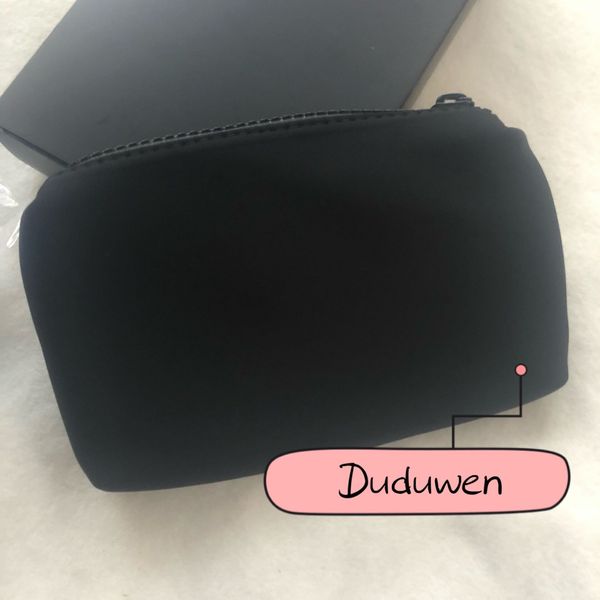 

new c makeup storage bag zipper with cosmetic bag with gift box