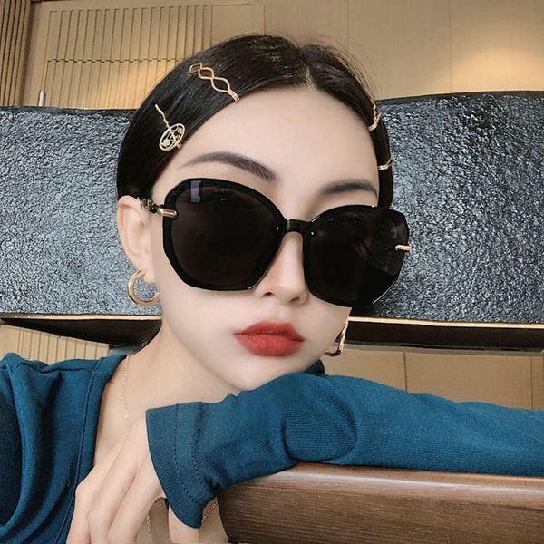 

sunglasses irregular round frame black polarized women's round face net red versatile street p anti ultraviolet sunglasses tide, White;black