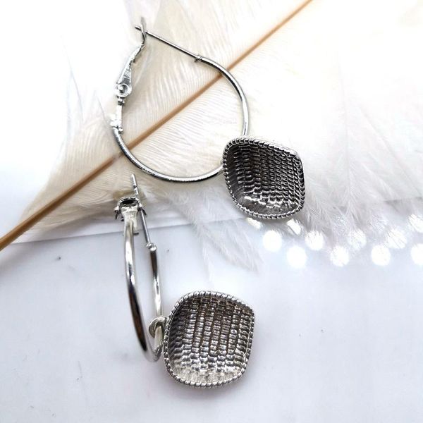 

hoop & huggie dark gothic style earrings dustpan pendant circle gift lady jewelry friends, Golden;silver
