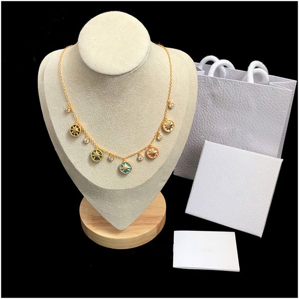 

Luxury Designer Jewelry Women Necklaces Rose Gold Thick Chains Necklaces with CD Stainless Steel Bracelet and Necklace Suit Fashion Link