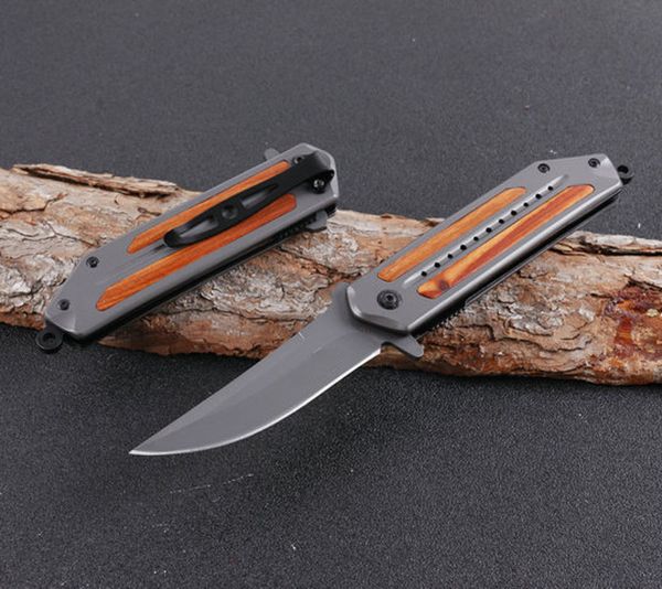 Nuovo arrivo DA102 Coltello pieghevole AUTO Flipper 440C Lama rivestita in titanio Woo + Manico in acciaio Coltelli aperti veloci con scatola al minuto