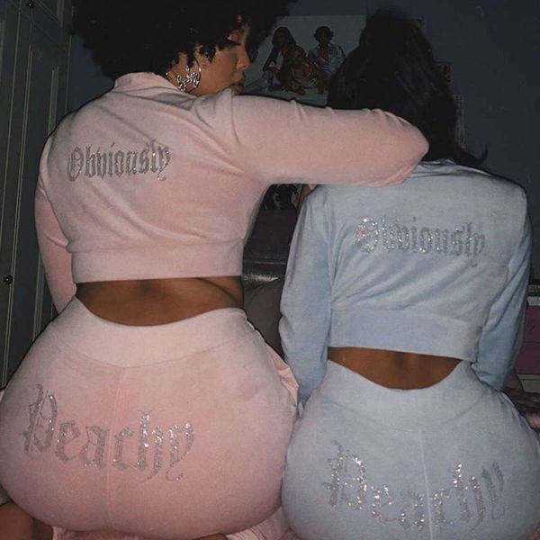 

leisure sports and autumn two winter piece women's gold velvet diamond sweater set, Gray