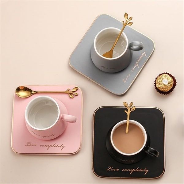 

3pcs ceramic coffee and set european style light luxury gold afternoon tea milk juice breakfast cup saucer spoon gift q1218