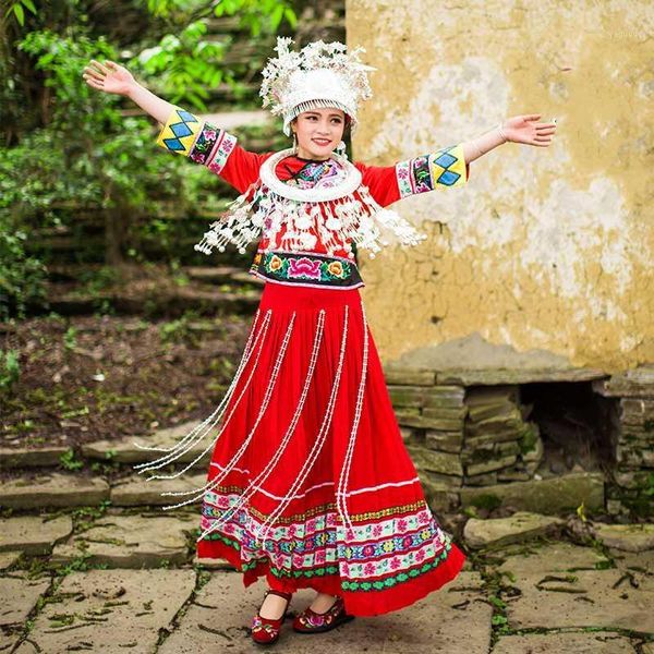 

hmong dance show oblique collar pleated skirt miao ethnic style clothes for women red miao hat costumes hmong clothes1, Black;red