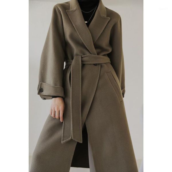 

winter 2020 han edition of loose type cocoon cloth coat female long over-the-knee hepburn wind coat female 2510 by hand1, Black