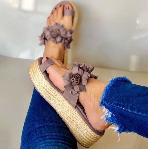 

2021 new casual fashion flip flips plus size women straw woven flowers sandals shoes ladies outdoor wees slippers noxs, Black
