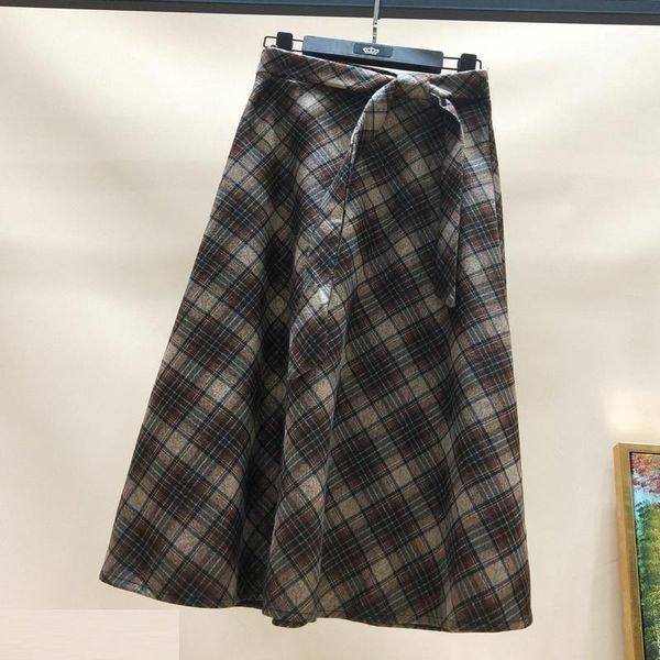 

2019 autumn winter high waist umbrella skirt a word skirt wild waist woolen female flared new poncho plaid long1, Black