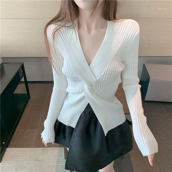 

2020 autumn new women's sweater fashion knitted cross v-neck slim bottomed christmas women pullover shirt, White
