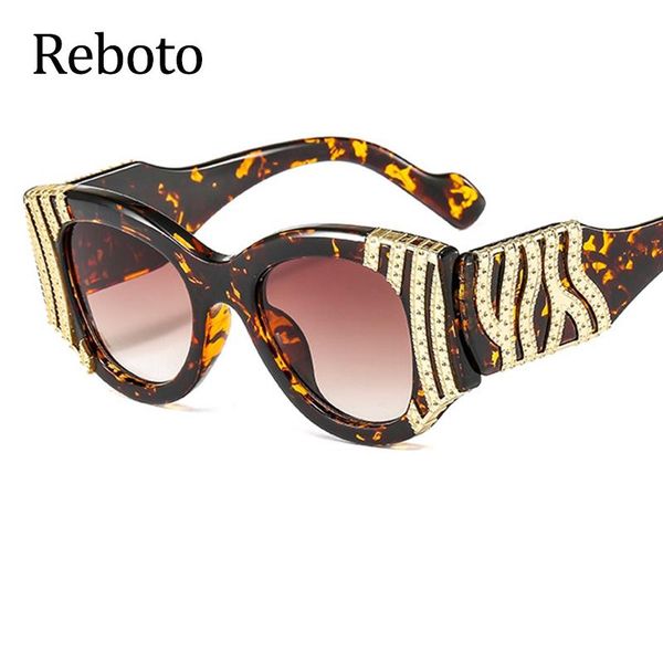 

luxury diamond 2021 trending sunglasses women vintage big frame cat eye sunglasses female gradient rivet glasses oculos uv400, White;black