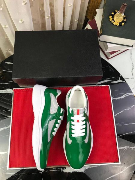 Tênis de couro genuíno tênis verdes tênis de luxo designers sapatos de sapatos de caminhada de sapatos para homens mais novos Chaussures